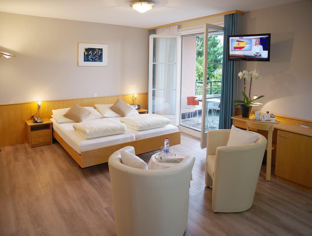 Hotel Garni Arnegg מראה חיצוני תמונה