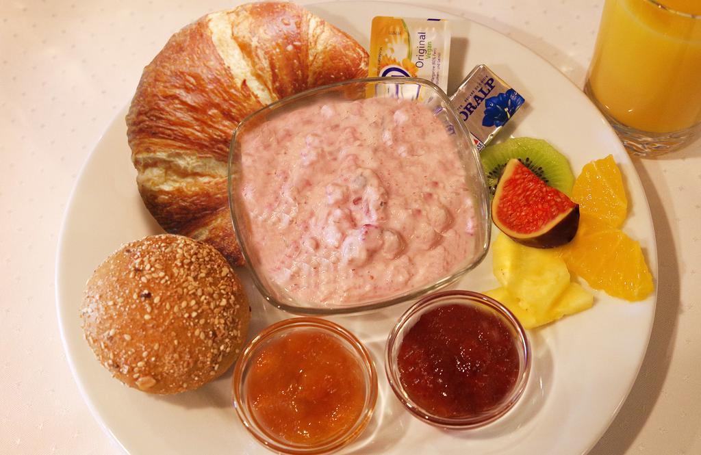 Hotel Garni Arnegg מראה חיצוני תמונה